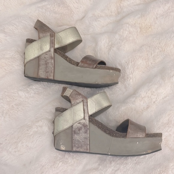 OTBT WEDGE WOMENS BUSHNELL SANDAL - Picture 4 of 9